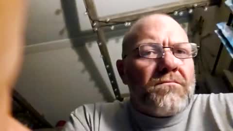 Snapshot of robbybecker71 chatting on 01.19.25 Chargedemotion online show from 01.19.25