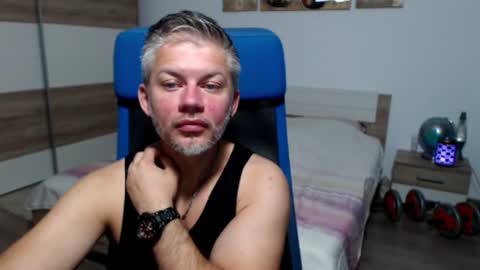 Snapshot of robbyshawz chatting on 07.19.26 robbyshawz online show from 07.19.26