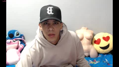robert_kingg online show from 02.19.26