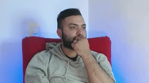 Stiven - online show from 02.22.25