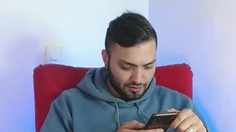 Stiven - online show from 02.24.25