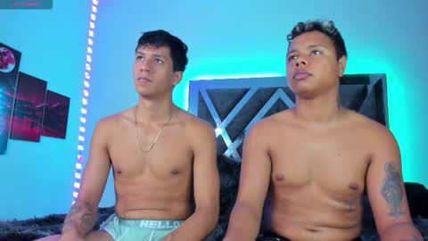 Snapshot of robertmiller21 chatting on 10.05.25 Robert Miller And Mael Thompson  online show from 10.05.25