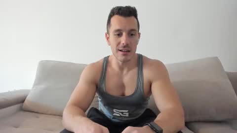 Snapshot of roberto4ever chatting on 02.27.25 roberto4ever online show from 02.27.25