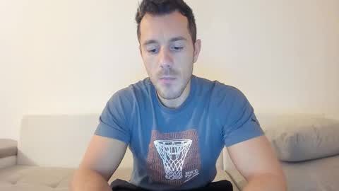 Snapshot of roberto4ever chatting on 11.23.25 roberto4ever online show from 11.23.25