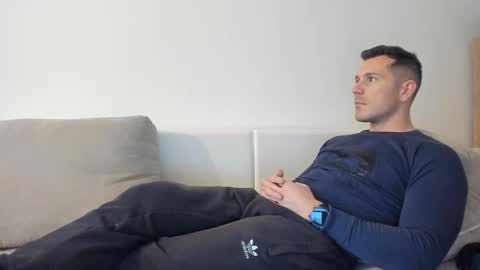 Snapshot of roberto4ever chatting on 11.30.25 roberto4ever online show from 11.30.25