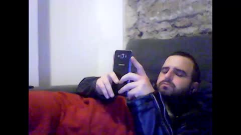 Snapshot of robertoredo chatting on 01.17.25 Roberto online show from 01.17.25