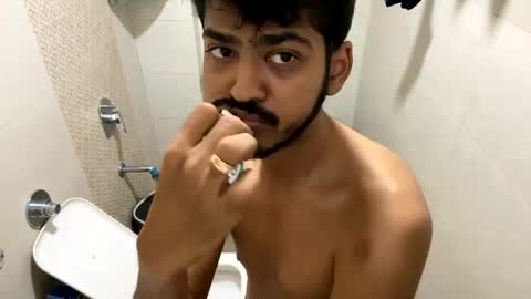 Robertsalia online show from 12.26.24