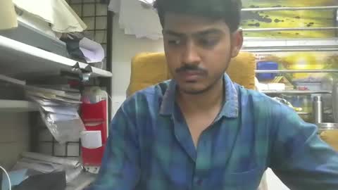 Robertsalia online show from 03.01.25