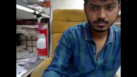 Robertsalia online show from 10.03.25