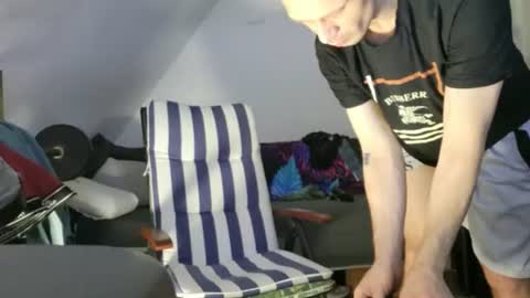 Snapshot of robertxxxpol chatting on 02.14.26 zenek robert online show from 02.14.26
