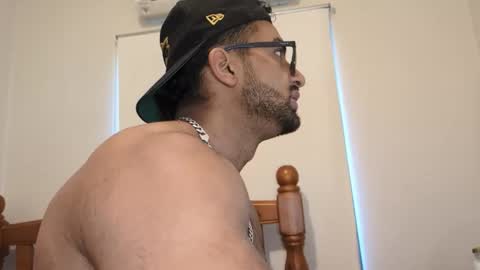 robin1036 online show from 04.13.26