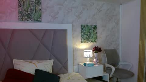 robin D online show from 09.23.25