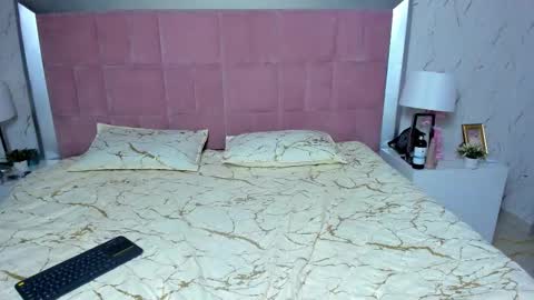 robin D online show from 11.07.25