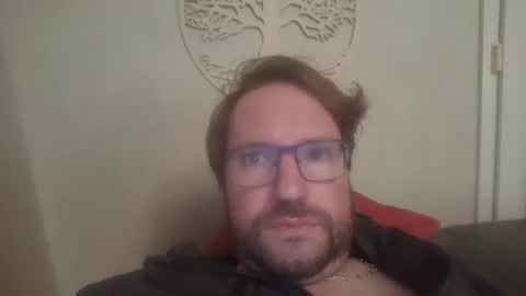 Snapshot of robinouhot chatting on 02.19.25 robinouhot online show from 02.19.25