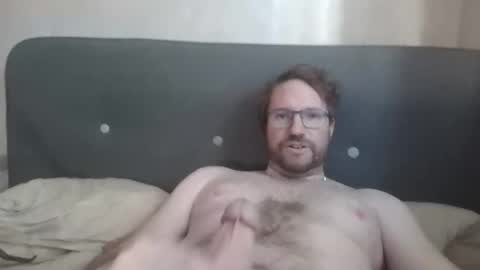 Snapshot of robinouhot chatting on 02.20.25 robinouhot online show from 02.20.25