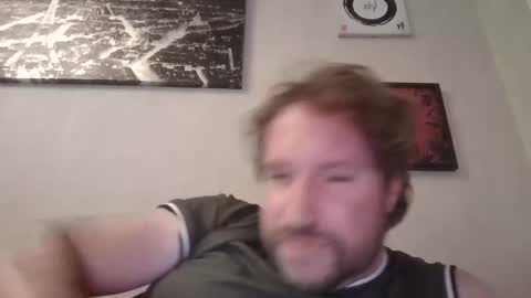 Snapshot of robinouhot chatting on 02.22.25 robinouhot online show from 02.22.25