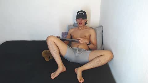 Snapshot of robisson_zack chatting on 02.22.26 Robisson Zack online show from 02.22.26