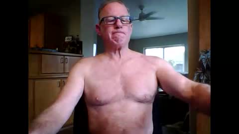 robo0000 online show from 11.05.25