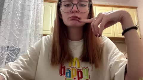 robynsentinella online show from 11.22.25