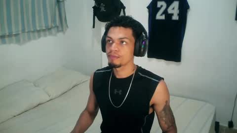 Rocco online show from 11.05.25