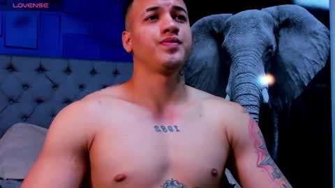 rocco_santos online show from 09.23.25