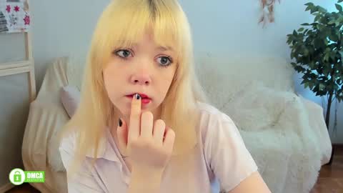 rochelle_dolly online show from 04.13.26