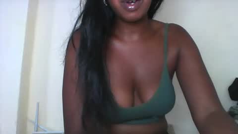 rochellinah online show from 03.28.26