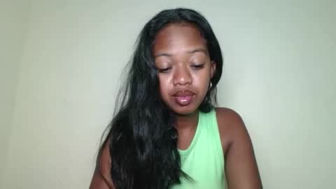 rochellinah online show from 05.19.26