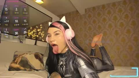 Samantha Estephania  online show from 02.27.26