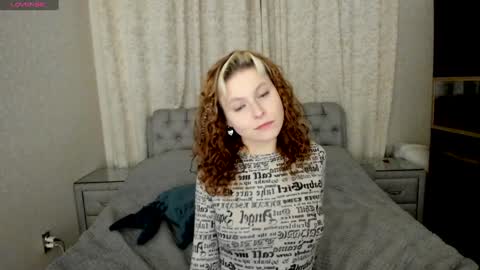 Snapshot of rocky_foxy chatting on 02.02.25 Rockel online show from 02.02.25