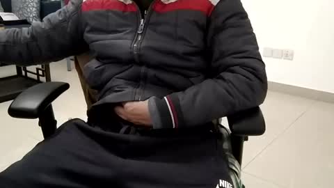 Snapshot of rockysam090 chatting on 01.27.25 rockysam090 online show from 01.27.25