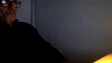 Snapshot of rodahot4 chatting on 11.27.25 rodahot4 online show from 11.27.25