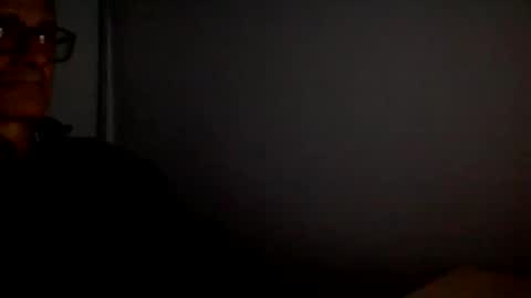 Snapshot of rodahot4 chatting on 11.30.25 rodahot4 online show from 11.30.25