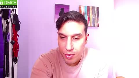 Thiago independent model online show from 02.20.26