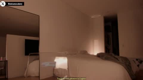 Snapshot of roldansvalery chatting on 05.29.26 Valery Roldans online show from 05.29.26