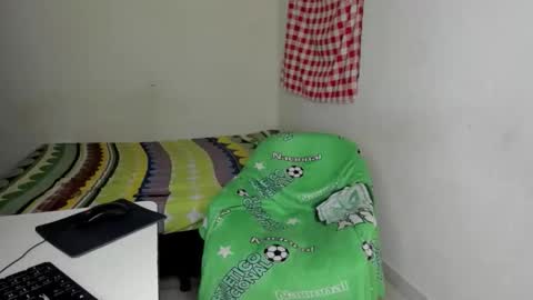 rolling_05 online show from 03.15.26