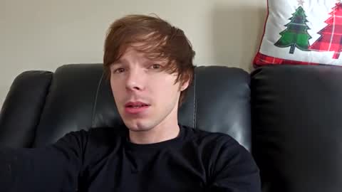 Snapshot of rolper27 chatting on 12.17.25 Rolper27 online show from 12.17.25