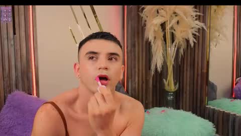   online show from 11.25.25