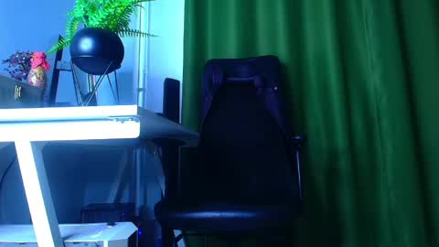 romaniamaster1 online show from 04.21.26