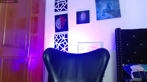 Roman online show from 11.18.25