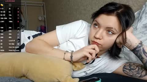 Anica online show from 10.22.25