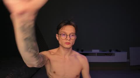 Romeo online show from 12.22.24