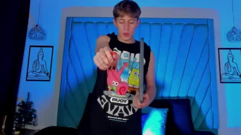 Snapshot of romeo_ricci1 chatting on 12.15.24 Romeo Ricci online show from 12.15.24