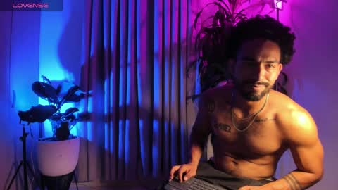 R O M E O  online show from 09.10.25