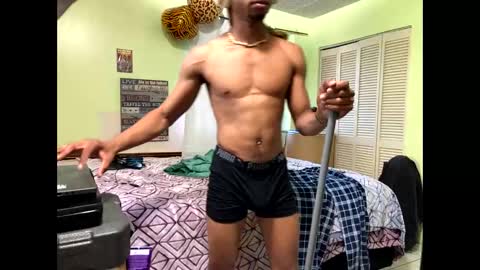 romeotyn online show from 02.27.25