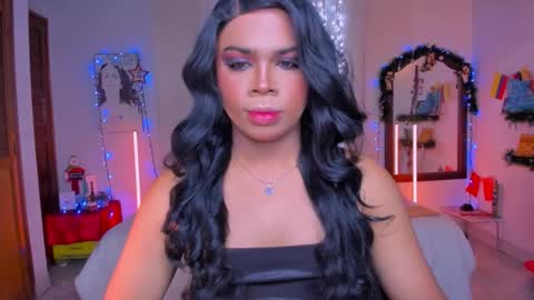 Romi Rouse online show from 12.01.25