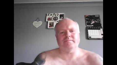 Snapshot of ronandoyle78 chatting on 02.28.26 Horny Guy online show from 02.28.26