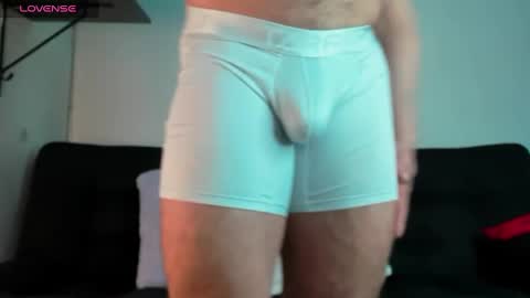 Ronnie online show from 01.04.25