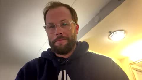 ronny2447 online show from 12.04.25