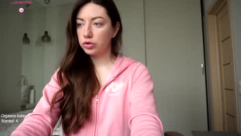 Snapshot of ronny_ponny chatting on 02.08.25 RonnyPonny online show from 02.08.25